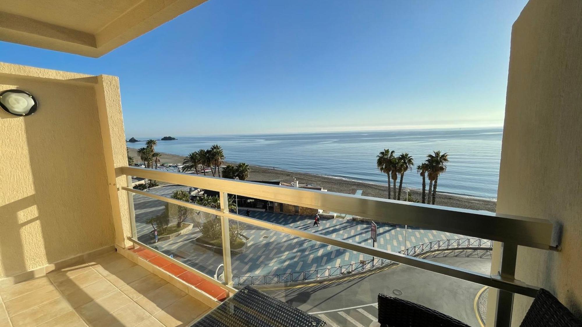 Apartahotel Chinasol Con Parking Y Desayuno Almuñécar Exteriér fotografie