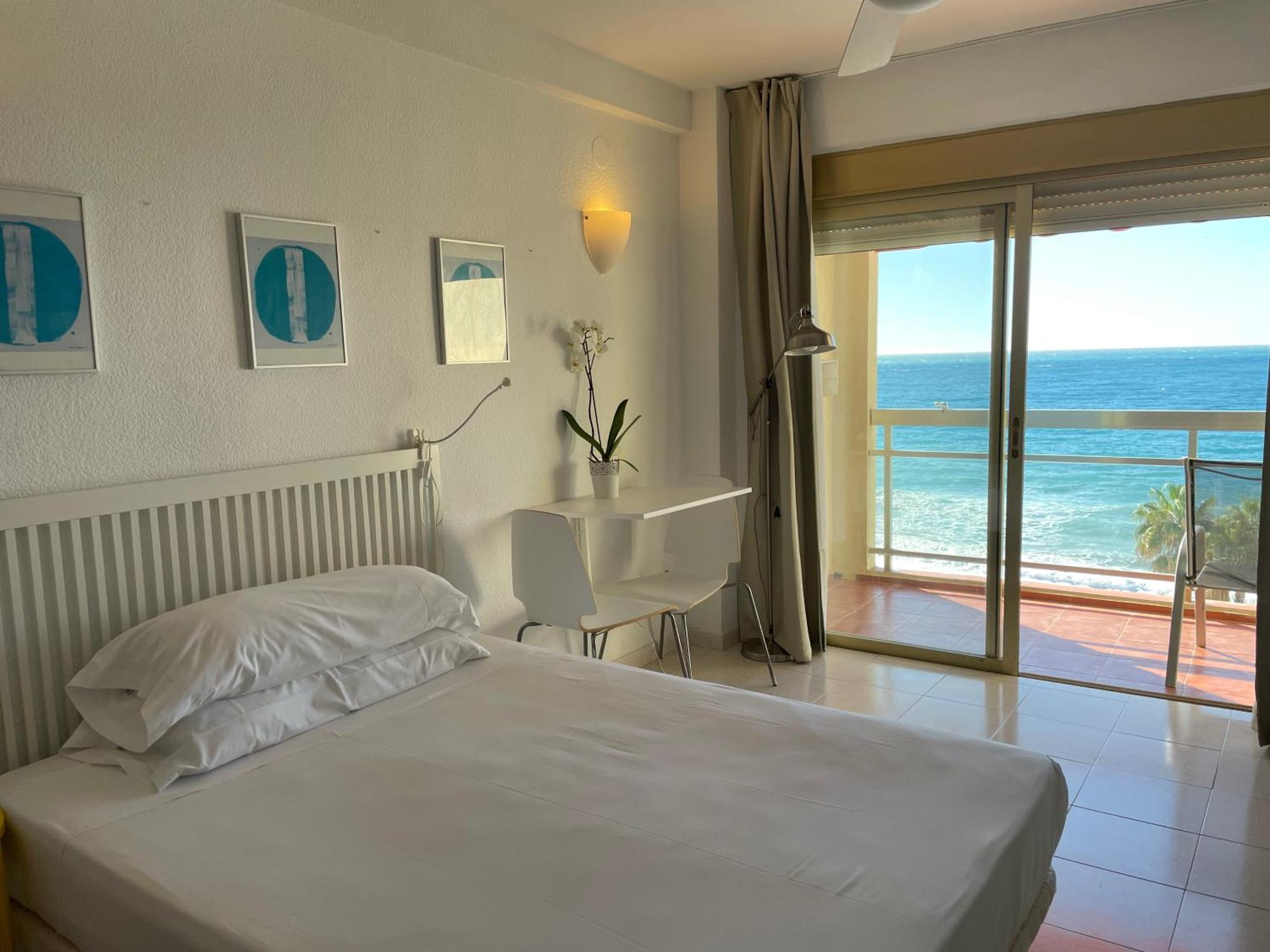 Apartahotel Chinasol Con Parking Y Desayuno Almuñécar Exteriér fotografie
